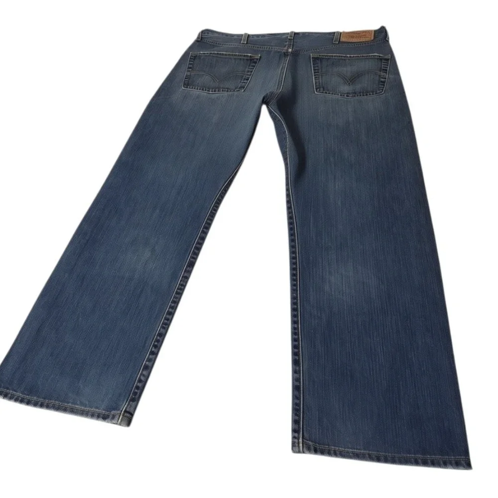 VTG Levi's 501 Original Y2K Jeans Men 40x30 Blue Denim Button Fly Straight Leg
